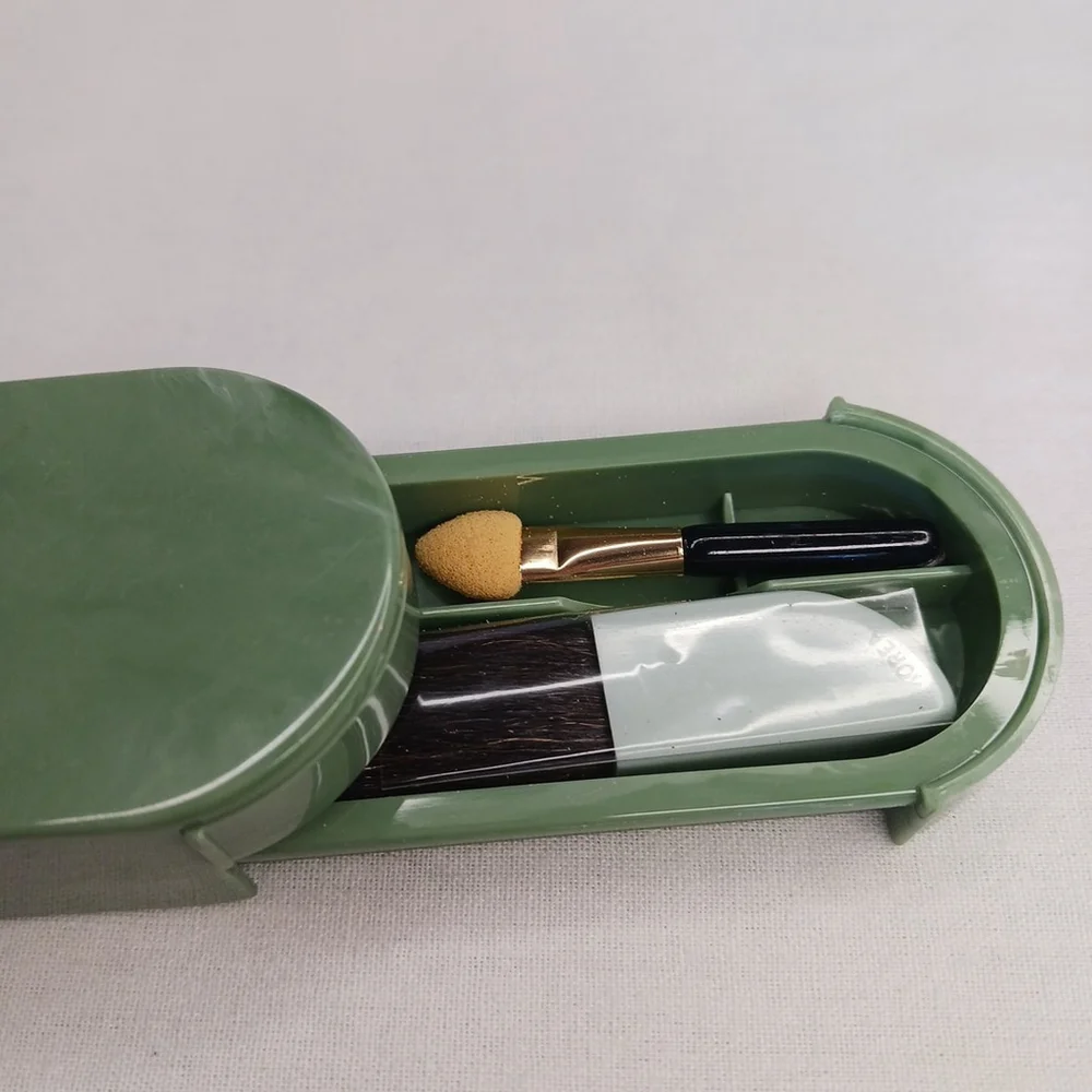 Clinique color slides